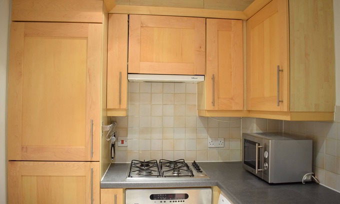Queenhithe Apartment | Brilliantly Located 1BD Riverside Flat by St Pauls