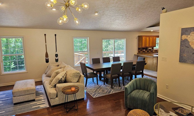 Gilbertsville House | Bring the whole family to this great place with lots of room and games for fun.