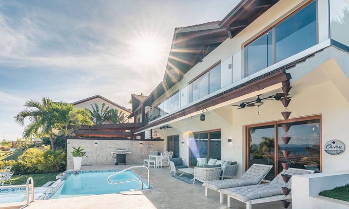 Puerto Bahia Villa | Brkfst included+private pool at Puerto Bahia B4