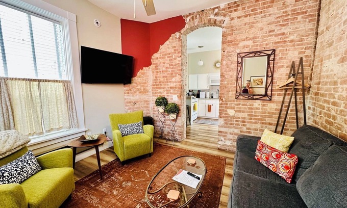 Bisbee House | Brownstone Patio Suite-Historic Building in the Heart of Historic Downtown Bisbee