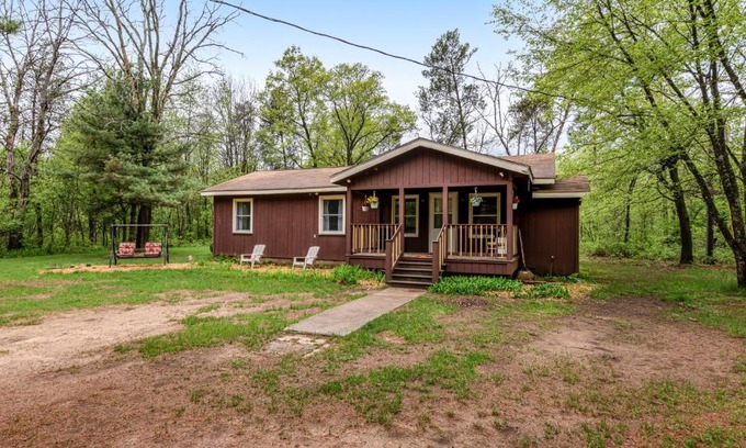 Big Bay House | Buck's Crossing