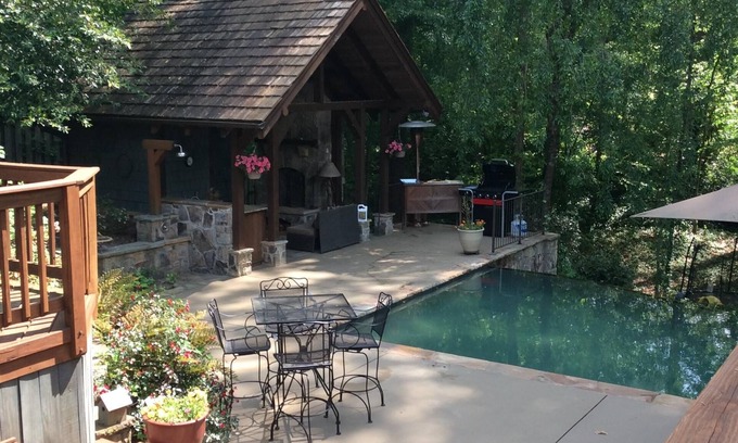 North Buckhead House | Buckhead home. Outdoor fireplace, private infinity edge pool & hot tub.