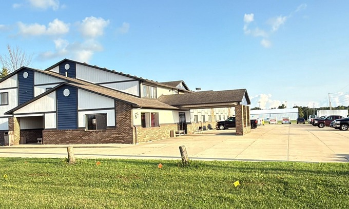 De Witt Hotel | Budget Inn and Suites