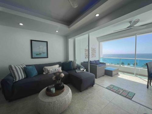 Villas Del Mar Apartment | Bueno Paradise Condo In Marbella