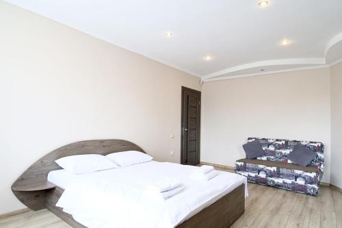 Lviv City Center Apartment | Buk Apartments on Svobody 6-8