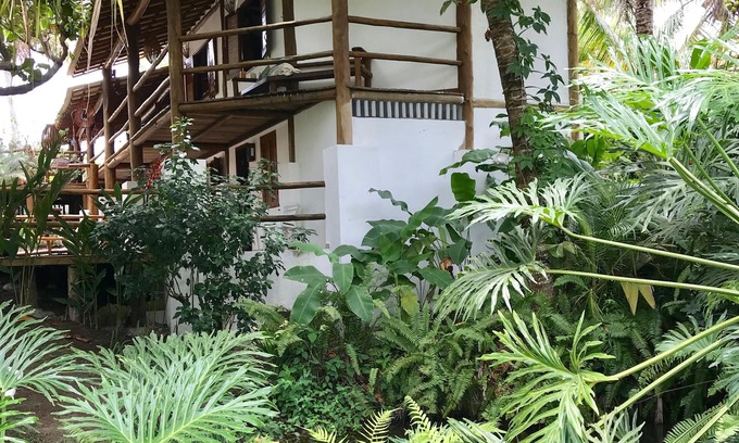 Curuipe House | BUNGALOW 4 SUITES: MIRROR BEACH