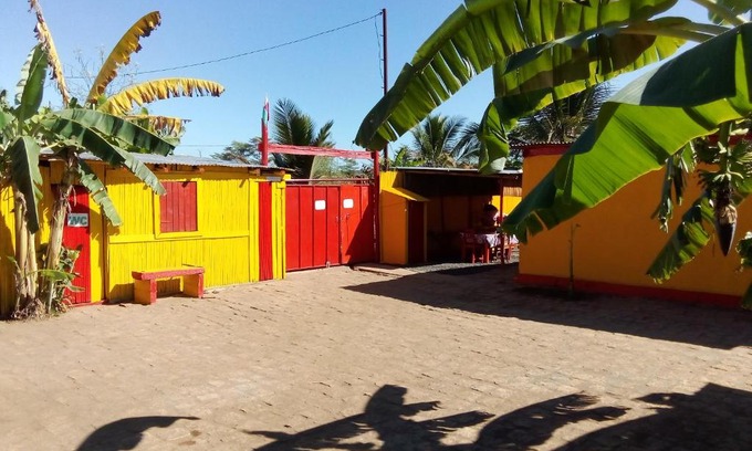 Nosy Tanihely House | Bungalow Chez KARINE