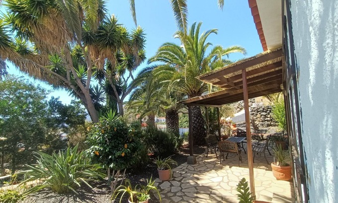 El Paso House | Bungalow in El Paso with terrace