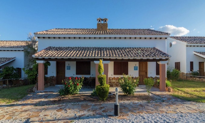 Pozo Alcon House | Bungalow with Pool in Pozo Alcón