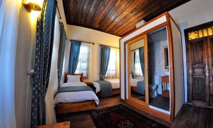 Tarsus Hotel | Burhanoglu Konağı