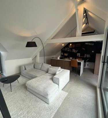 Geel Apartment | Business Accommodation 'Loft' Intimate