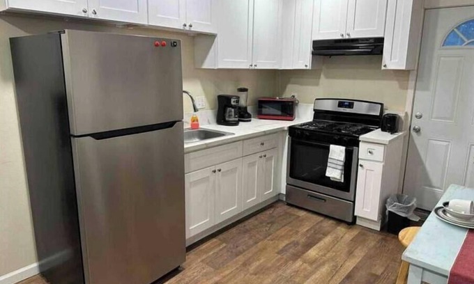 Riverside House | Business suit/Comfortable Getaway