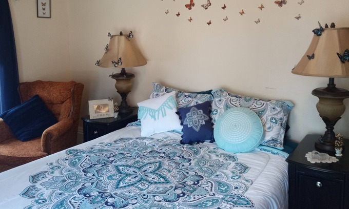 Trenton Bed & Breakfast | Butterfly Garden Suite
