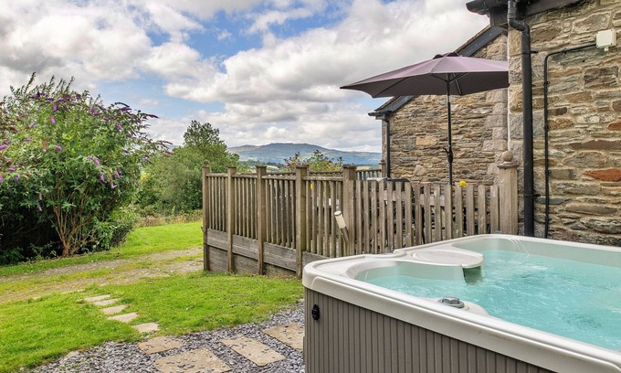 Eglwysbach House | Buzzards View by Interhome