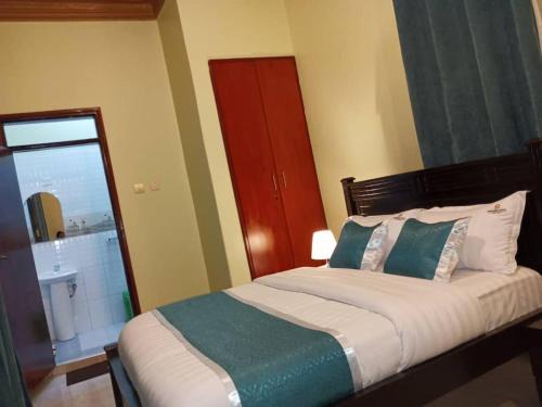 Kasese Hotel | BWIRANDA HOTEL