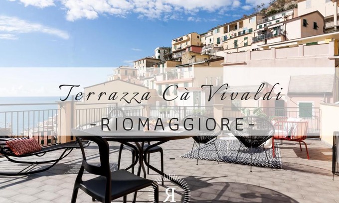 Riomaggiore Apartment | Cà Vivaldi penthouse 5terreparco