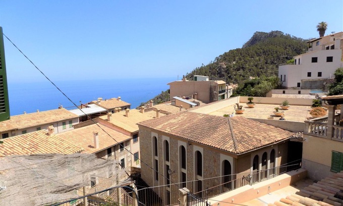 Banyalbufar House | Ca sa padrina by Interhome