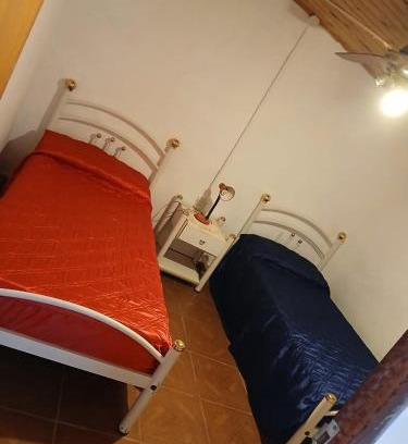 General San Martin Cabin | Cabaña el gato blanco