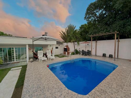 Bonda House | Cabaña La Doña