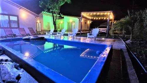 Monitos Apartment | Cabaña Maria José