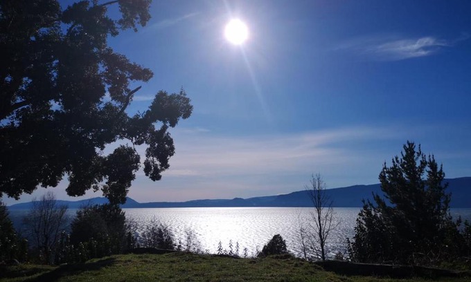 Pucon Ski Chalet | Cabañas Ayalén con vista al Lago