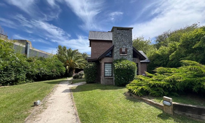 Mar Azul House | Cabañas Cerca Delmar