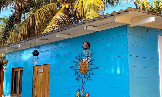 Chelem Hotel | Cabañas Frida