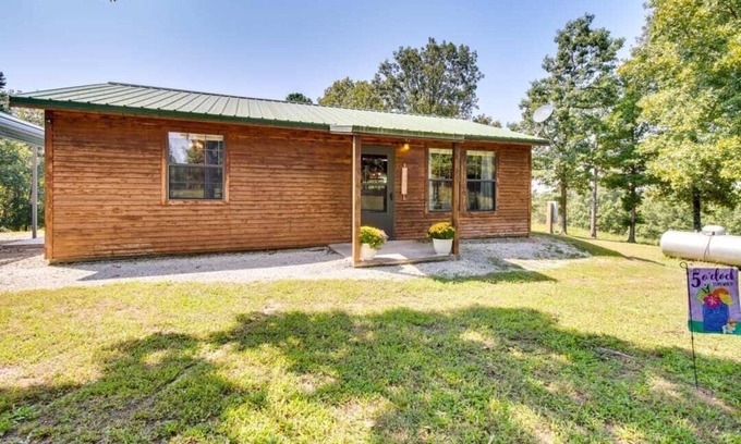 Calico Rock Cabin | Cabin in Jordan, AR n2 bed 1 bath Cabin