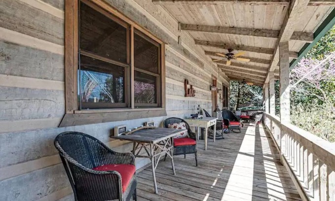 Lancaster Cabin | Cabin in The Cove II, Center Hill Lake, TN.