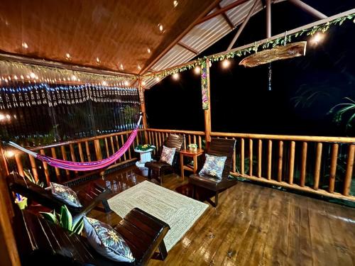 Penas Blancas House | Cabin in the wood