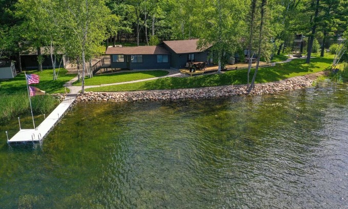 Crosslake House | Cabin w/Bunk on Whitefish Chain!