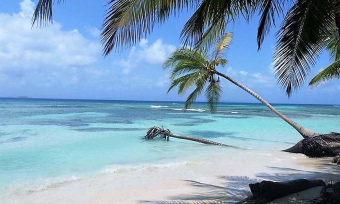 Carti Tupile Hotel | Cabins in Asserya Island - San Blas paradise - meals included