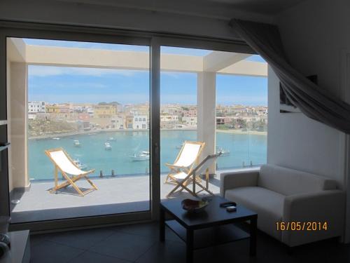 Lampedusa Apartment | Calamaluk