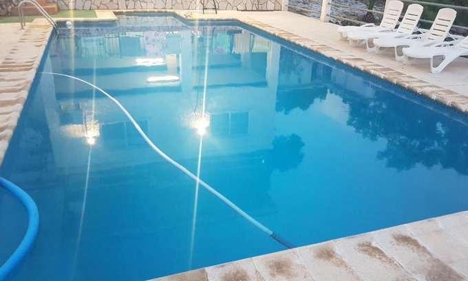 Torrent House | Calicanto House & Pool