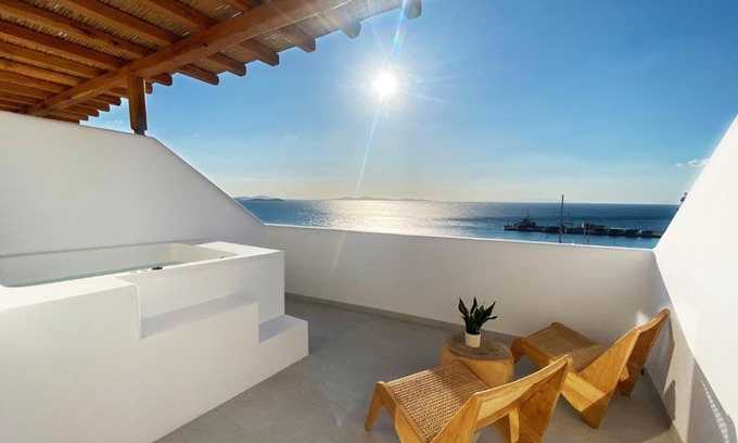 Tourlos Apartment | Calistus Mykonos