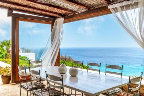 Elia Villa | Calma Beach House