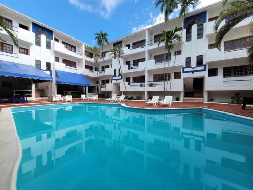 Reparto Ibarra Hotel | Calypso Beach Hotel