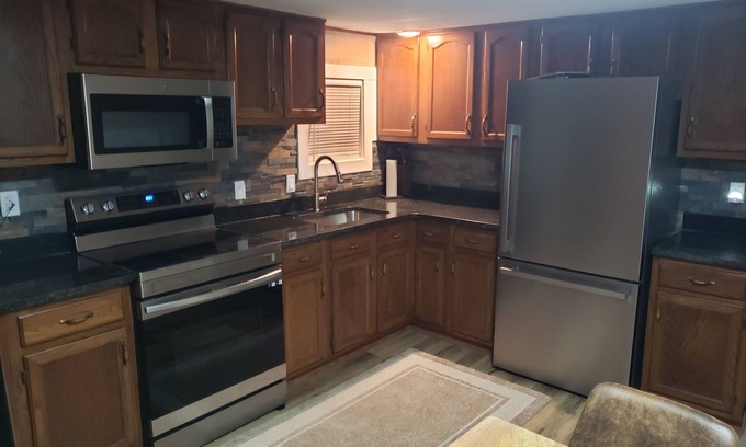 Freeport House | Camp Fishbone - Our place at the Lake