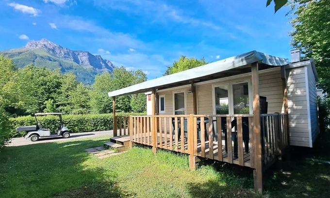 Saint-Pierre-d'Albigny House | Camping du Lac de Carouge * - Mobile home 2 bedrooms + Air conditioning + Terrace 6 people