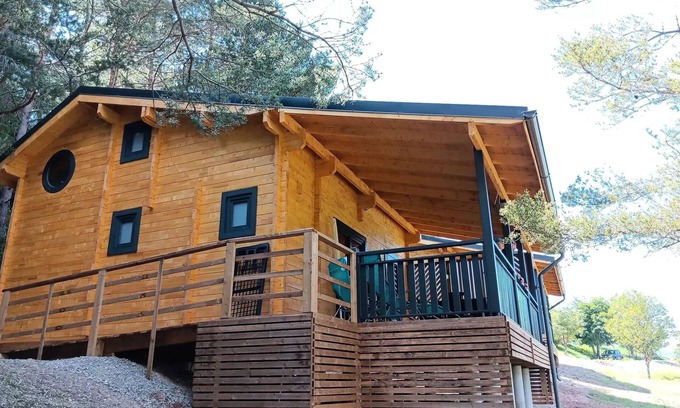 Lus-la-Croix-Haute Ski Chalet | Campsite CHAMP LA CHEVRE * - Duplex Chalet 3 bedrooms (6-8 people) 6 to 8 people - 6 people. included in the price