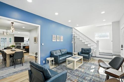 Valparaiso House | Campus To Dunes Escape - 2 King Beds - Game Area