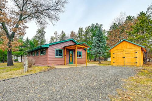 New Lisbon House | Canal-Front Cabin Dock and Fire Pit in New Lisbon