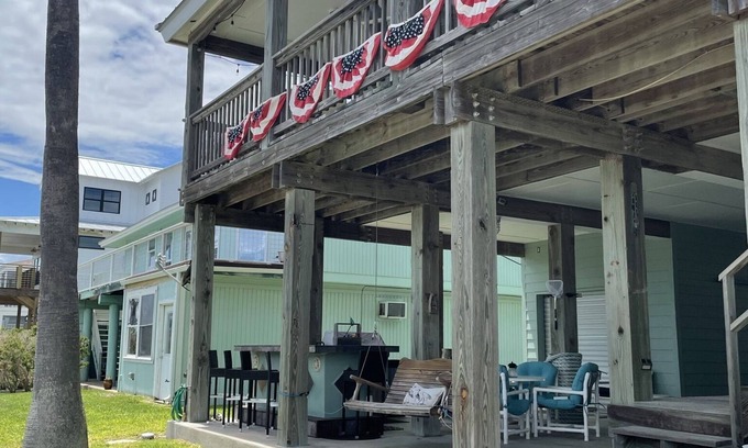 City-by-the Sea House | Canal front Coastal Cottage in Rockport off Estes Flats!