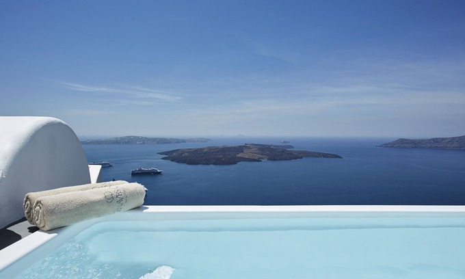 Firostefani House | Canaves Elefas Villas