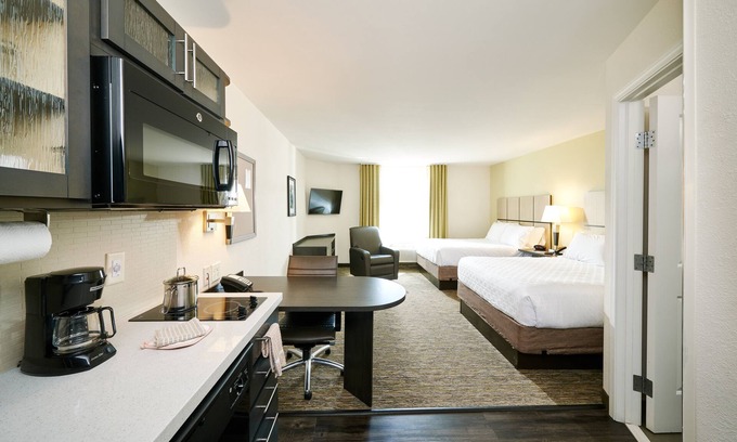 Santa Maria Hotel | Candlewood Suites Santa Maria by IHG