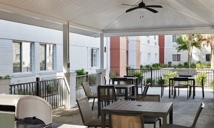 North Charleston Hotel | Candlewood Suites I-26 at Northwoods Mall by IHG