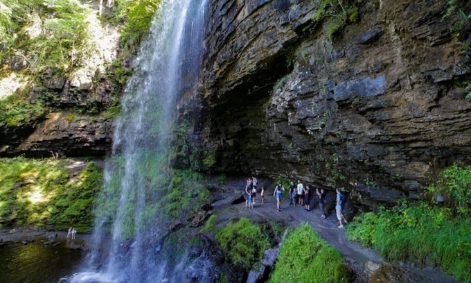 Pontneddfechan House | Canyon Cottage - Waterfall Country, Brecon Beacons