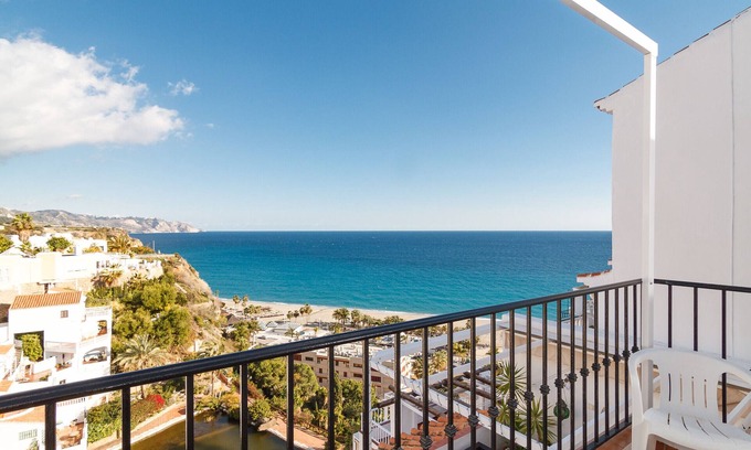 Chimenea Apartment | Capistrano Playa 703 by Casasol