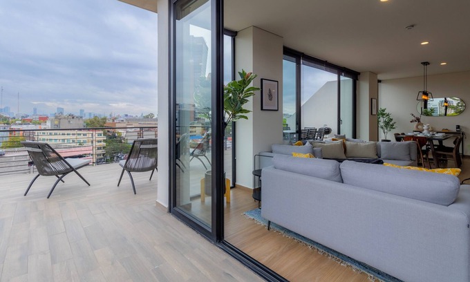 Benito Juarez Apartment | Capitalia | Designer Charm near WTC