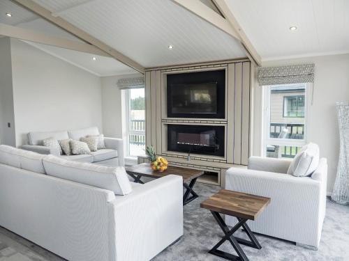 Carlton-in-Cleveland House | Captain Cook Lodge - Ukc4062